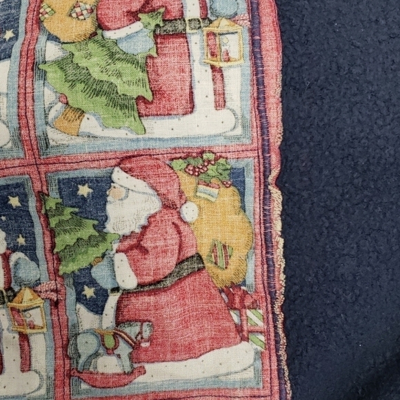 Christmas Sweatshirt Handcrafted Hanes Her Way VGU - Picture 8 of 9